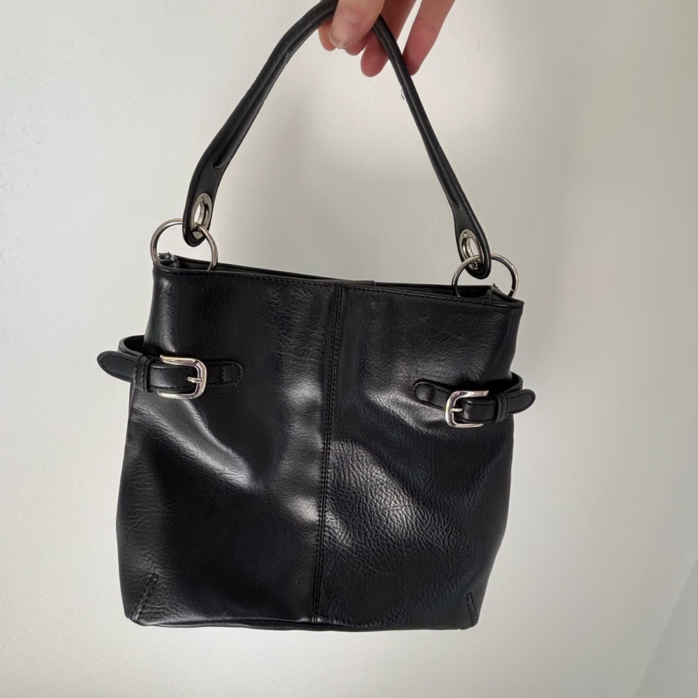 Tommy Hilfiger black shoulder purse